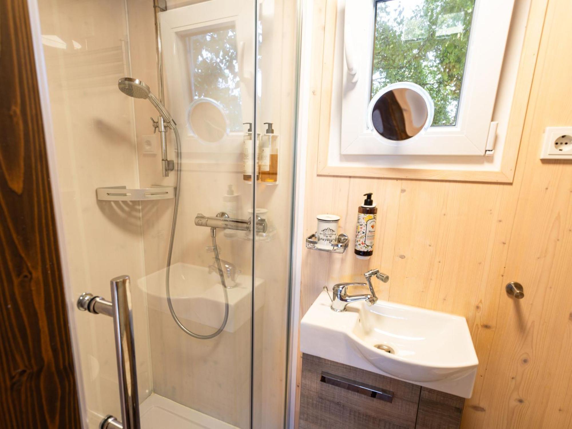 Villa Tiny House Auf Der Alpaka Farm Rubkow Exterior foto