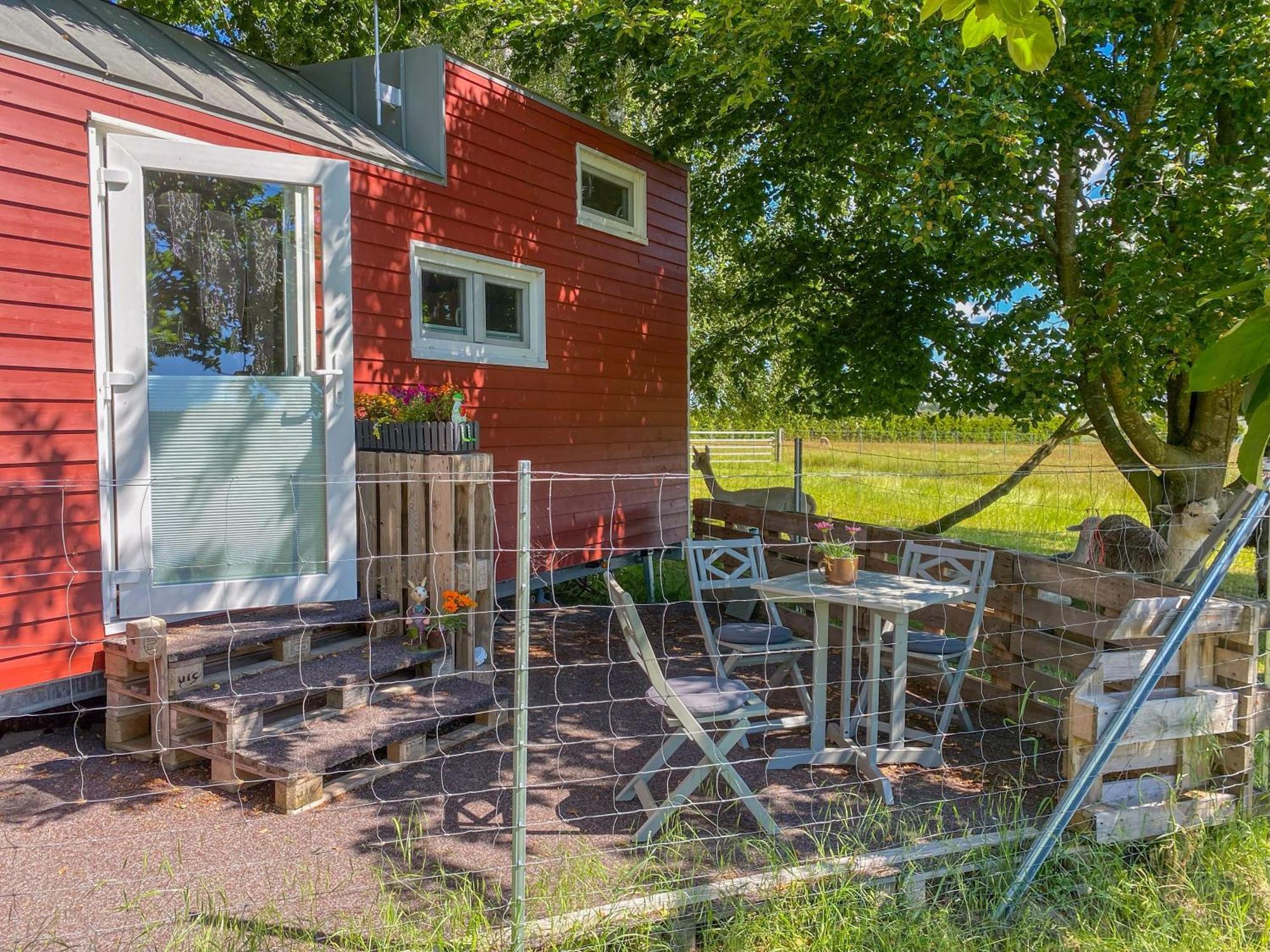 Villa Tiny House Auf Der Alpaka Farm Rubkow Exterior foto